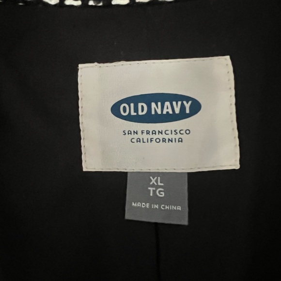 Old Navy - b&w woven fabric wool blend coat - Picture 9 of 13